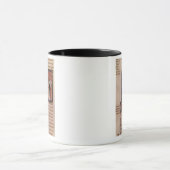 Eine Nonne, die ihr Versprechen und Masse nimmt Tasse (Zentrum)