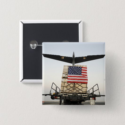 Eine Palette mit humanitärer Hilfe Button (Vorne & Hinten)