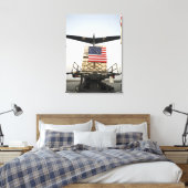 Eine Palette mit humanitärer Hilfe Leinwanddruck (Insitu (Schlafzimmer))