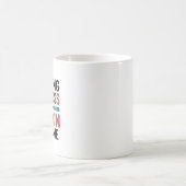 Eine Portion Freundlichkeit mit jedem Buntstift Kaffeetasse (Mittel)