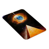 Eine Pyramide unter dem kosmischen Auge Gottes Magnet (Rechte Seite)