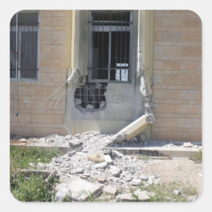 Eine raketenangetriebene Granate Quadratischer Aufkleber