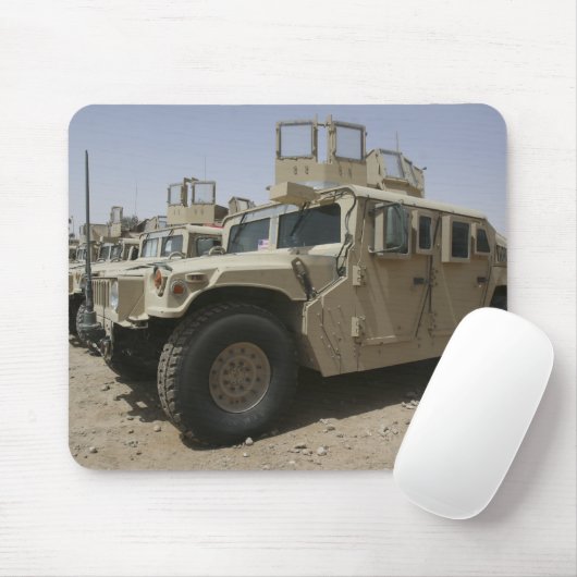 Eine Reihe von Mitarbeitern der Militärpolizei der Mousepad (Mit Mouse)