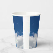 Eine Reihe von Wolken Pappbecher (Links)