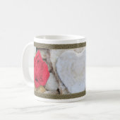 Eine Rose mit Herz-Tasse Kaffeetasse (Vorderseite Links)