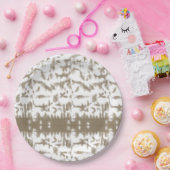 Eine rot-weiße Schweizer Flagge unter klarer Blend Pappteller (Party)