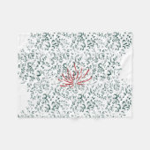 eine rote Blume auf schwarzem Hintergrund Fleecedecke (Vorderseite (Horizontal))