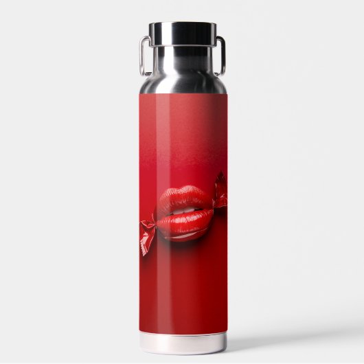 eine rote Süßigkeit Trinkflasche (Vorne)
