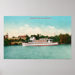 Eine Sacramento-Flusslandschaft mit einem Riverboa Poster