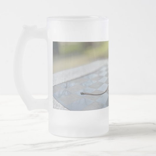 Eine Schachstunde Mattglas Bierglas (Links)