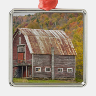 Eine Scheune in Vermonts Green Mountains. Hancock, Ornament Aus Metall