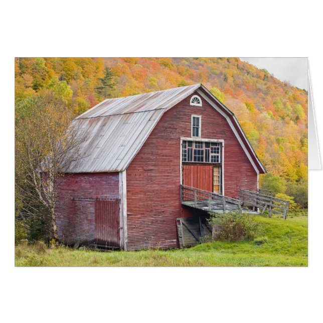 Eine Scheune in Vermonts grünen Bergen. Hancock, 2 (Vorderseite (Horizontal))