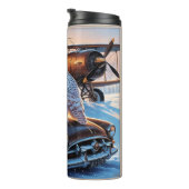 Eine Schneeeule, ein Flugzeug und ein Oldtimer Thermosbecher (Nach rechts gedreht)