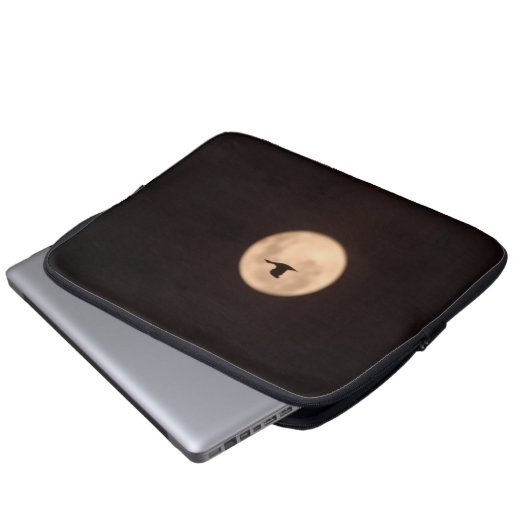 Eine Schneegose gegen Vollmond | Neu Mexiko Laptopschutzhülle (Vorne Knopf)