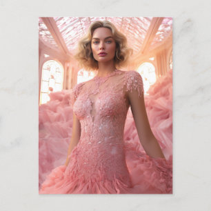 Eine schöne Blondine in Pink Postkarte