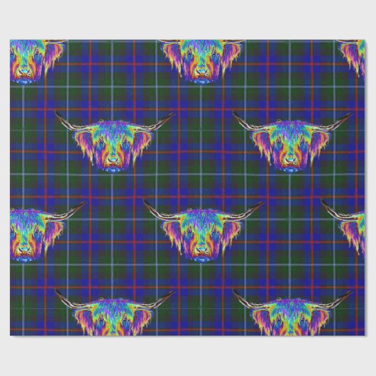 Eine schöne bunte Hochlandkuh auf Tartan. Geschenkpapier (Flach)