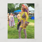 Eine schöne farbenfrohe Drag Queen Postkarte (Vorderseite)