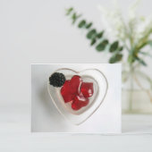 Eine Schüssel Herz und eine BlackBerry Postkarte (Stehend Vorderseite)