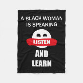 Eine schwarze Frau spricht. Fleecedecke (Vorderseite)