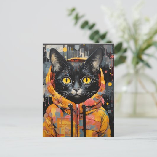 Eine schwarze Katze in einer farbenfrohen Jacke Postkarte (Stehend Vorderseite)