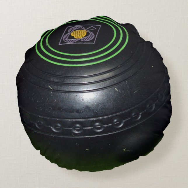 eine schwarze Rasenschale, Rundes Kissen (Rückseite)