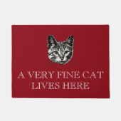 Eine sehr feine Katze lebt hier Kunst-Zitat Fußmatte (Vorderseite)