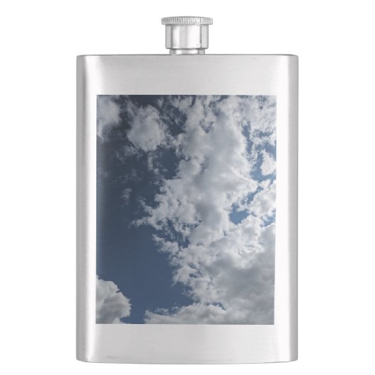 Eine Seite der Wolken Flachmann (Vorderseite)
