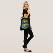 Eine sich erwärmende Welt Tasche (Am Model)