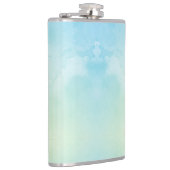 Eine silberne Taschenflasche mit einem glatten Far Flachmann (Rechts)