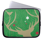 Eine Silhouette eines Rotwilds mit den Sternen, Laptopschutzhülle (Vorderseite)