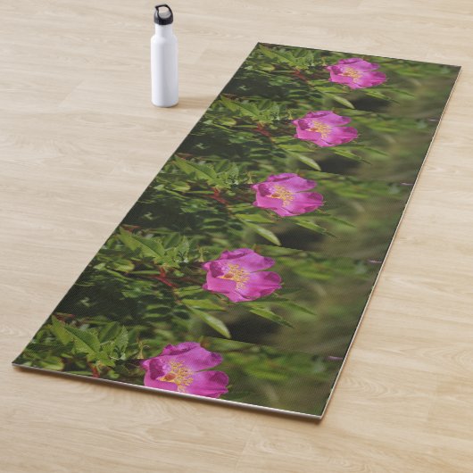 Eine Single-wilde Rose Yogamatte (Beispiel)