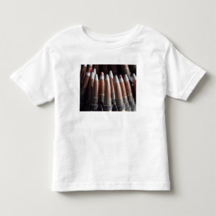 Eine sogar Mischung von vier Ballrunden zu einem Kleinkind T-shirt