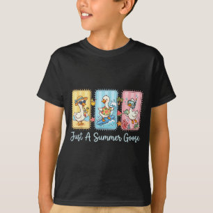 Eine Sommergans lustiger Strandurlaub Sommerferien T-Shirt
