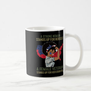 Eine starke Frau steht für sich selbst eine weibli Kaffeetasse