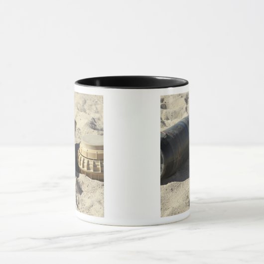 Eine statische Anzeige einer umgerechneten Muschel Tasse (Zentrum)