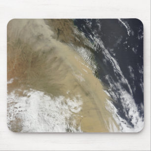 Eine Staubmauer aus dem Norden Queenslas Mousepad