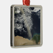 Eine Staubwolke Ornament Aus Metall (Rechts)