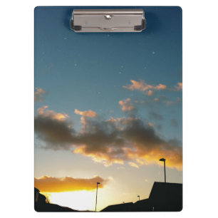 Eine sterngekrönte Straße Klemmbrett