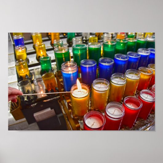 Eine stimmungsvolle Kerze leuchten Poster (Vorne)
