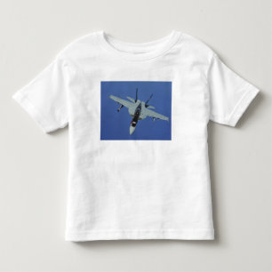 Eine Superhornisse US-Marine-F/A-18F im Flug Kleinkind T-shirt