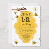 Eine süße kleine Biene ist unterwegs mit einer Bab Einladung (Vorderseite)