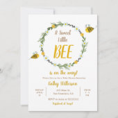 Eine süße kleine Honigbiene ist auf dem Weg zur Ba Einladung (Vorderseite)