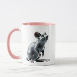 Eine süße Porzellanmaus mit Reflektion. Tasse