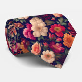 Eine Tapete mit Blumenmuster  Krawatte (Gerollt)