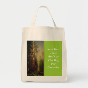 Eine Tasche rett eines Baumes