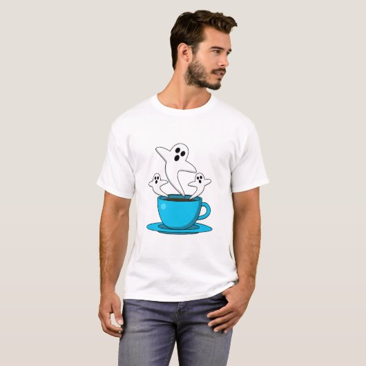 Eine Tasse Geisterrauchkaffee T-Shirt (Vorne ganz)