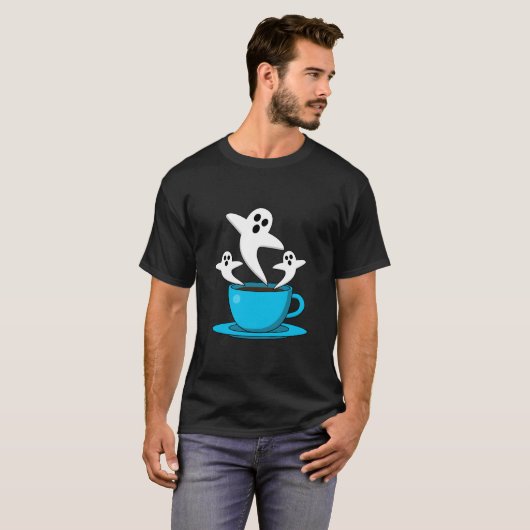 Eine Tasse Geisterrauchkaffee T-Shirt (Vorne ganz)