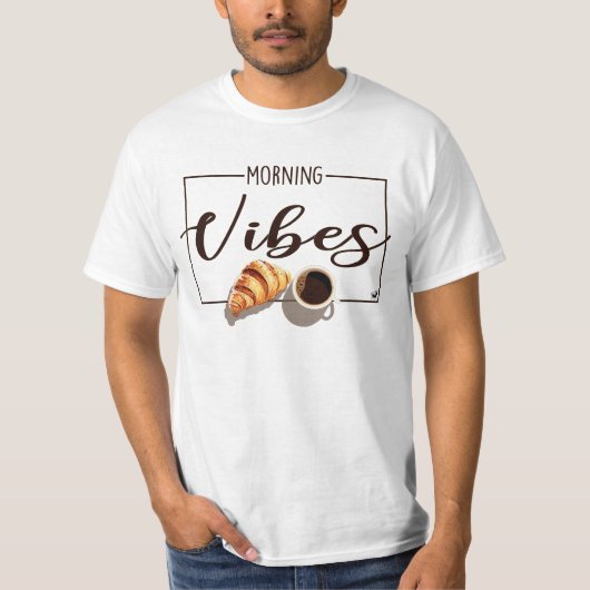 Eine Tasse Kaffee mit Croissant Abbildung T-Shirt (Vorderseite)