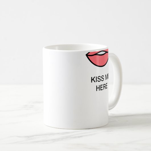 eine Tasse mit Lippenzeichen (VorderseiteRechts)