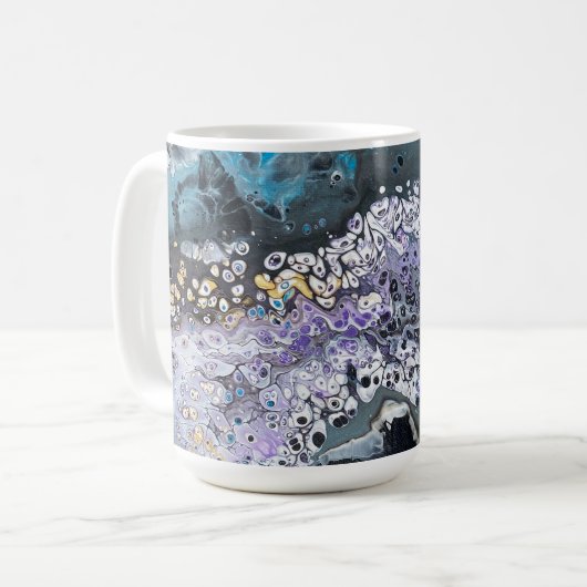 Eine Tasse mit Schwarz-Blau-Originalkunstwerken (Vorderseite Links)
